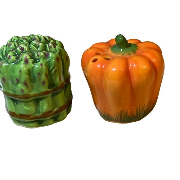 Asparagus Pepper/Pumpkin Salt Pepper SMALL Shaker Set - Picture 1 of 8